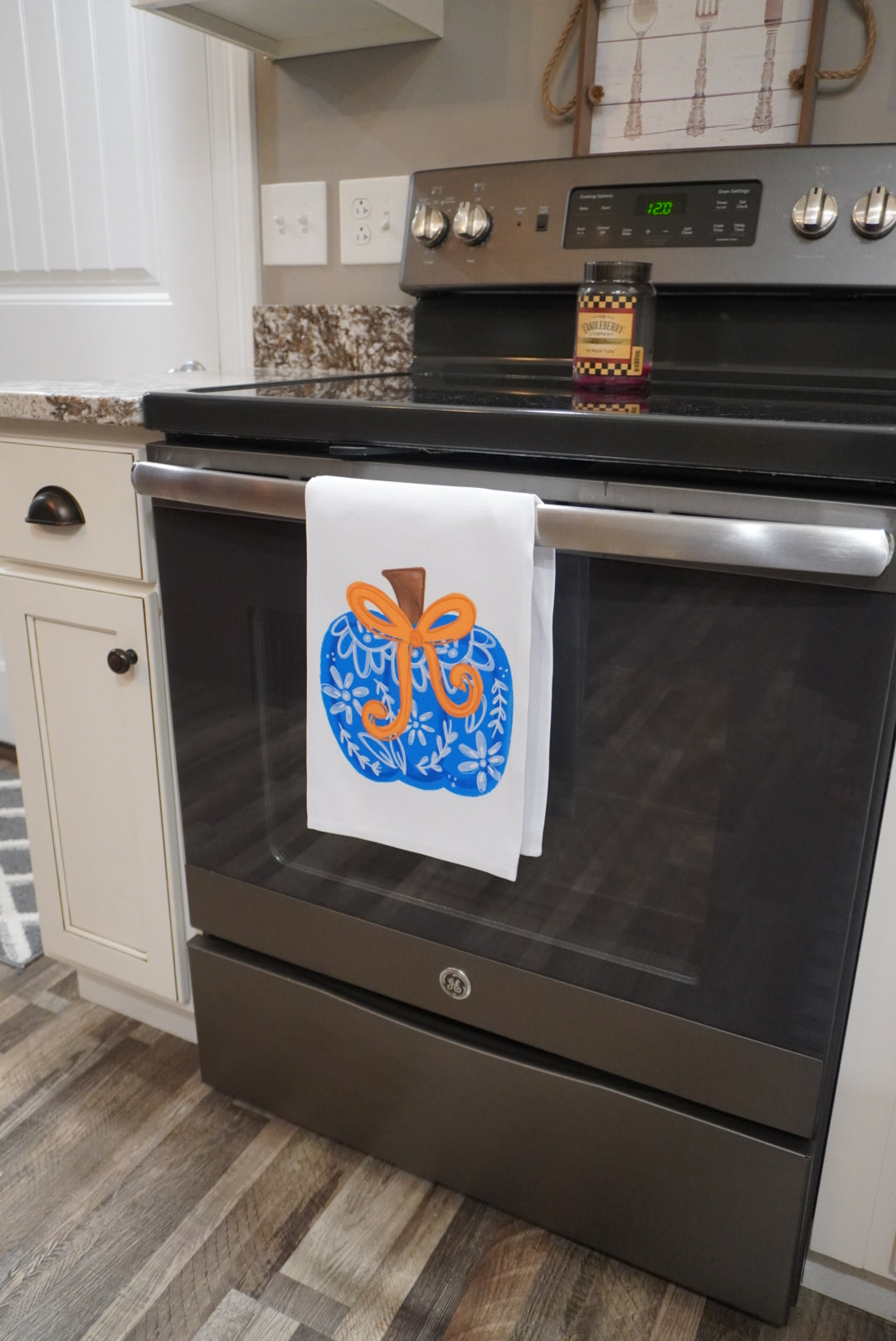 Blue Chinoiserie Bow Pumpkin Tea Towel