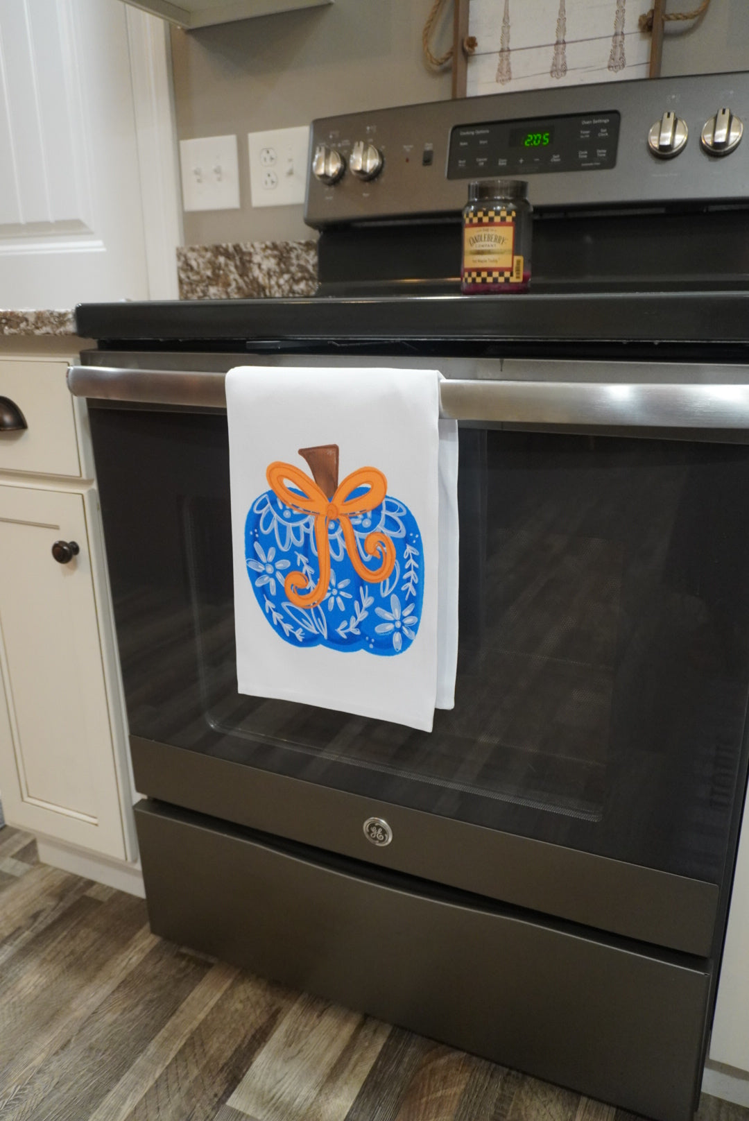 Blue Chinoiserie Bow Pumpkin Tea Towel