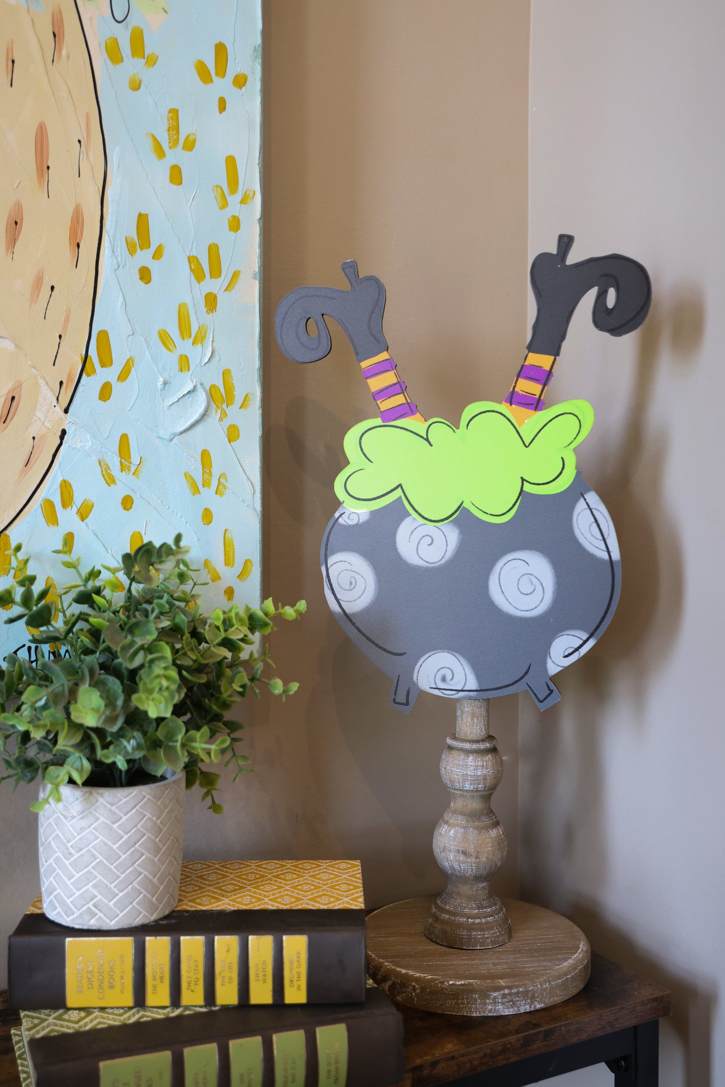 Witch Cauldron Topper