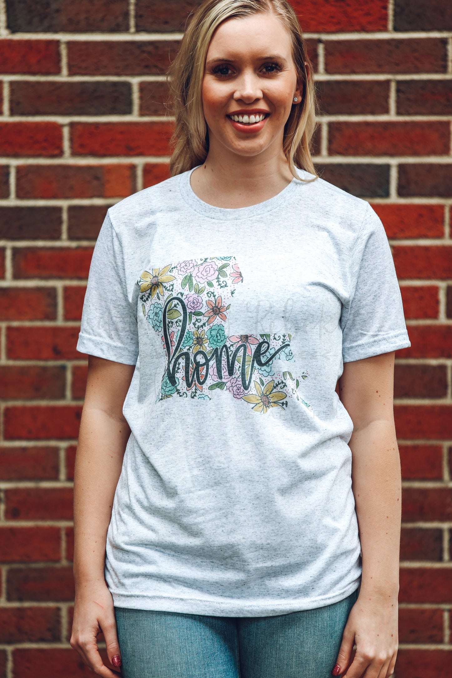 Louisiana Floral Tee - Graphic Tee