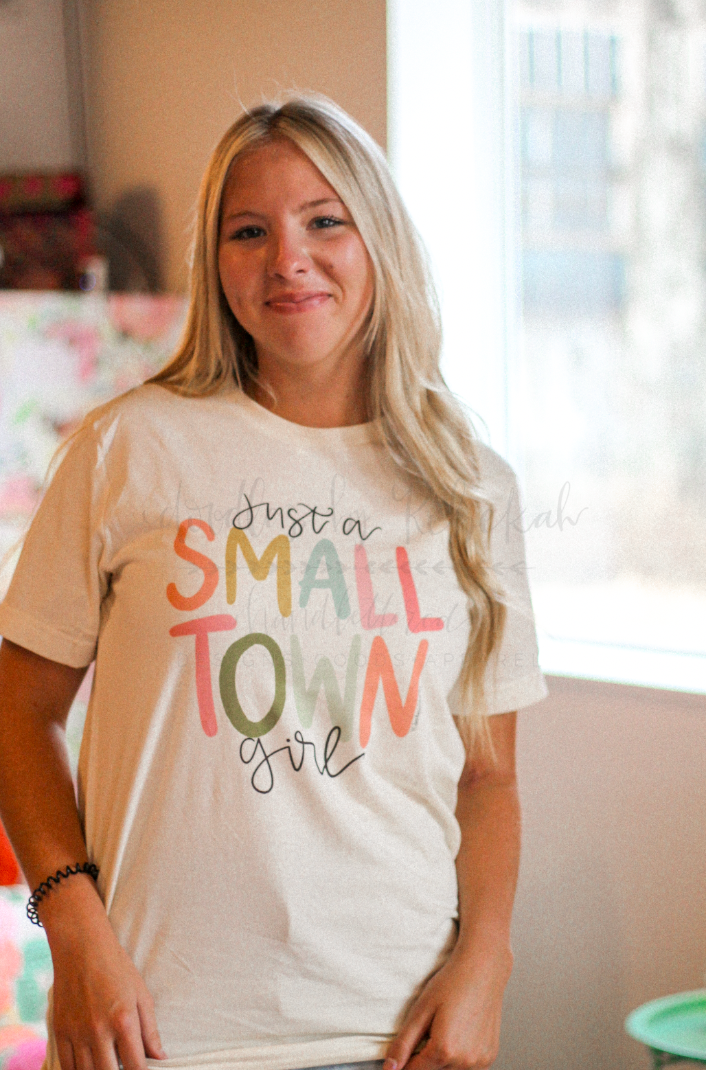Just a Small Town Girl Tee & Sweatshirt