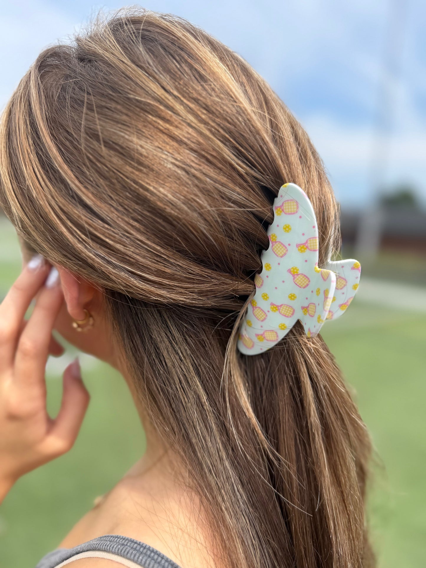 Pickle Ball Claw Clip
