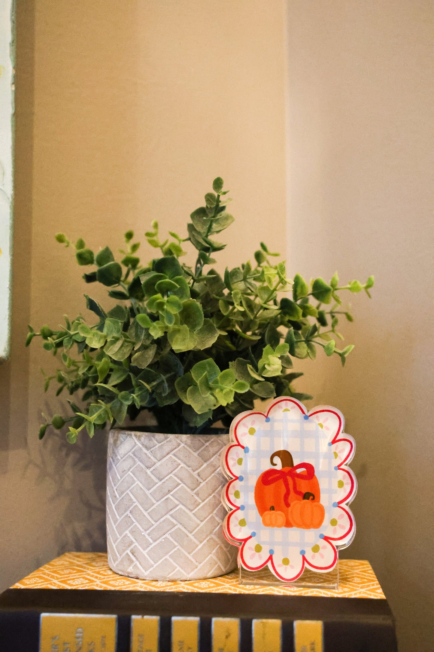 Scalloped Pumpkin with Bow Acrylic Shelf Sitter
