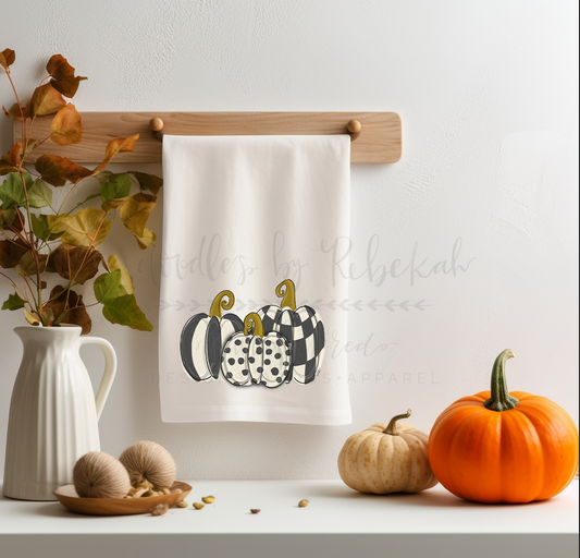 Black & White 3 trio Pumpkins Tea Towel